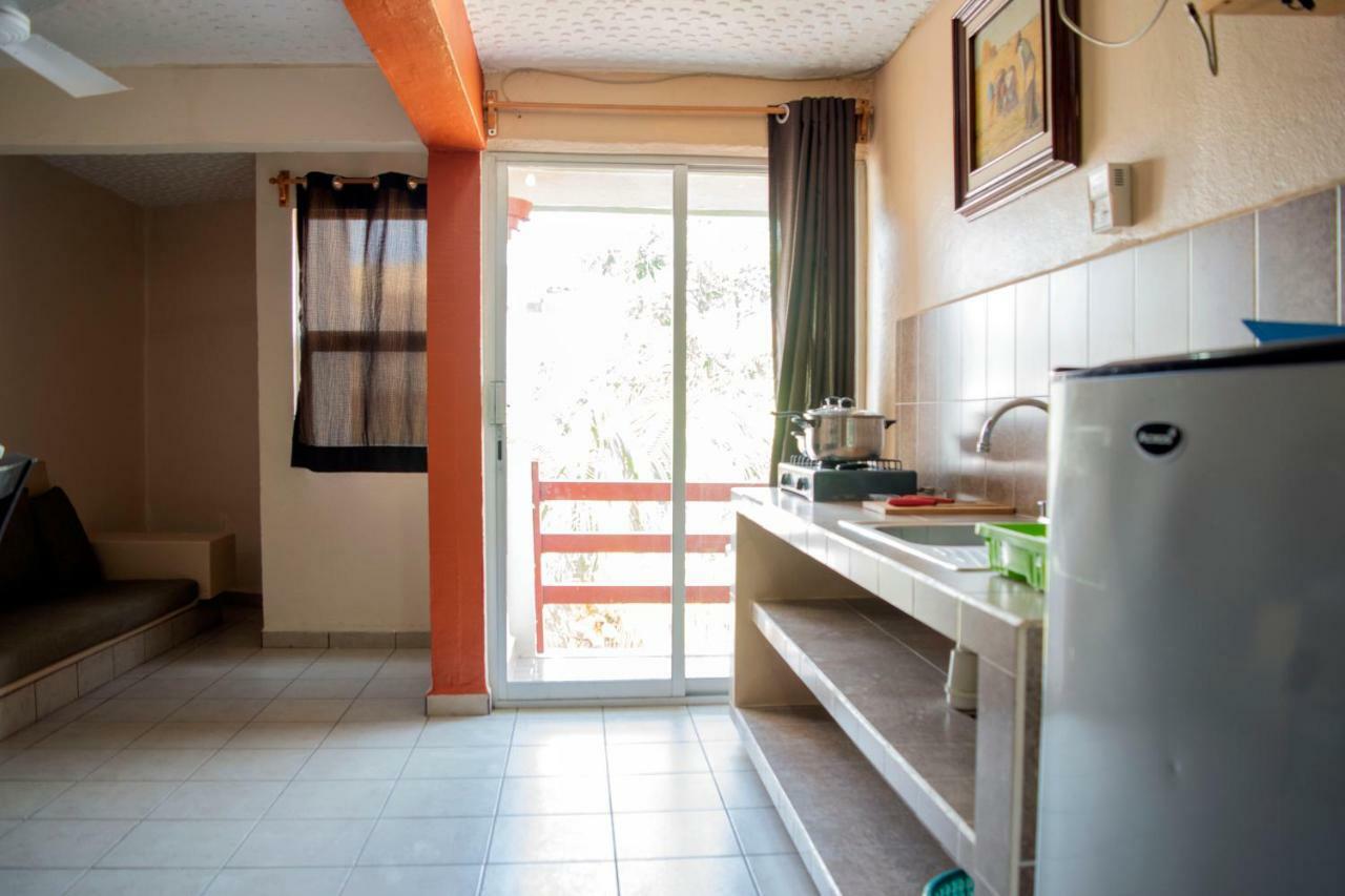 Isabel Suites Сиуатанехо Екстериор снимка