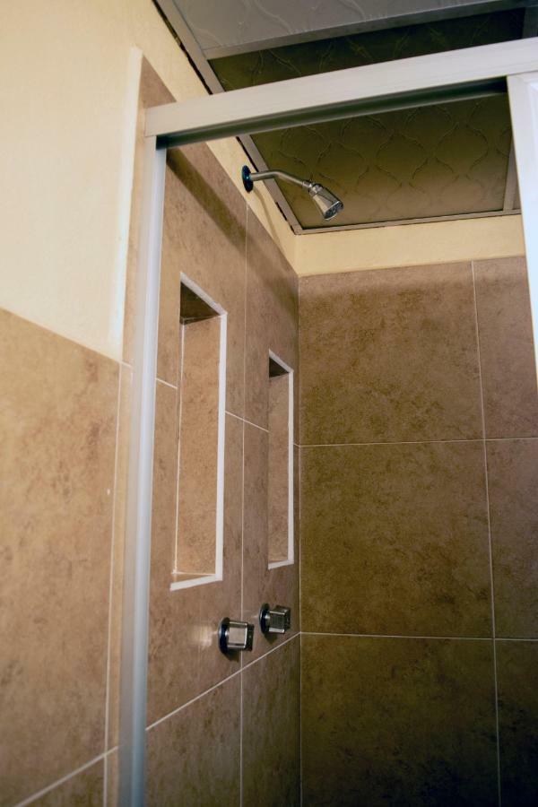 Isabel Suites Сиуатанехо Екстериор снимка