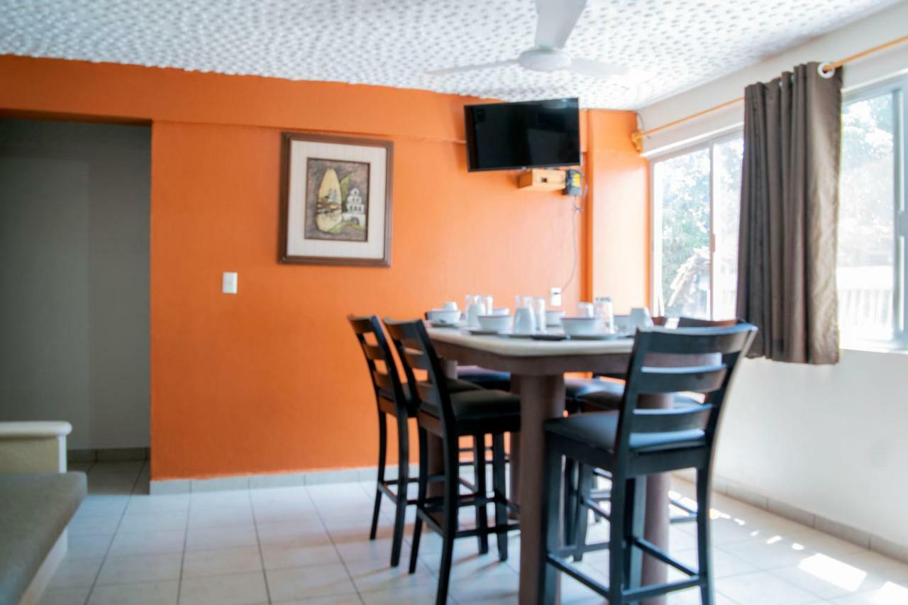 Isabel Suites Сиуатанехо Екстериор снимка